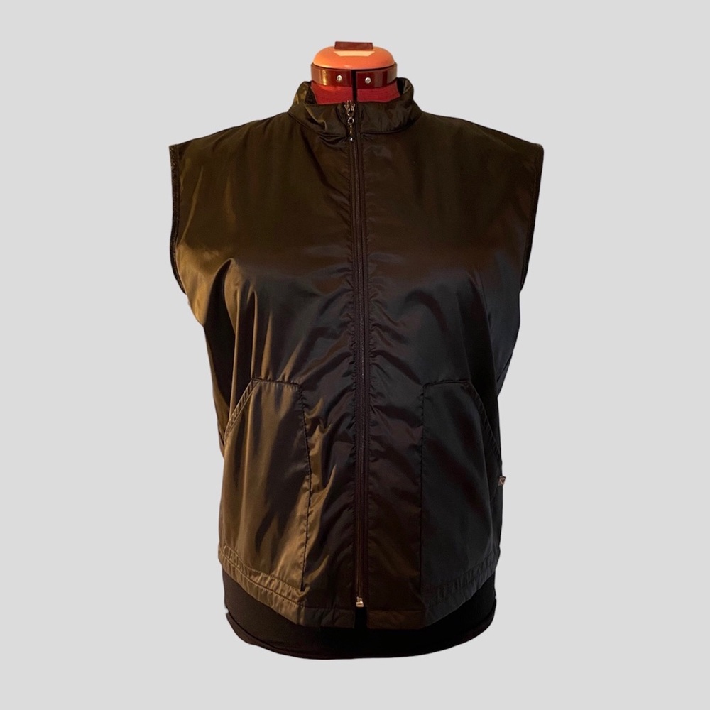 Jamais Sans Toi Sleeveless Vest in Black